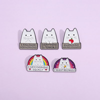 Chine fabricant arc-en-ciel lettres anglaises chat blanc Badge métal émail doux épingles Badges chat épinglettes