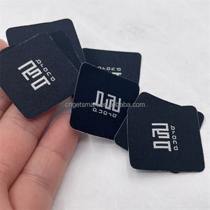 Etiquetas Tejidas Personalizadas para Ropa con NFC RFID 13.56MHz, Mini Etiquetas Impermeables, Diseño Lavable e Impreso - Product Image 3