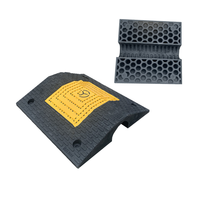 Protecteur de câble en caoutchouc extérieur 2 canaux pour câble électrique