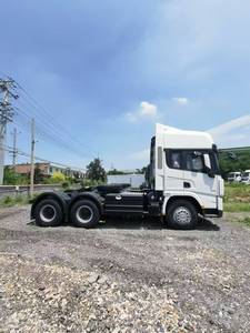 Camión SHACMAN Usado de Segunda Mano, 460hp, Manual/Automático, Motor Alemán MAN, 6X4 4X2, 10 Ruedas, Camión Tractor Shacman X3000 en Venta - Product Image 5