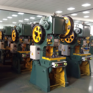 Presse à poinçonner robuste 10T 100KN à course de 60 mm pour l'emboutissage de tôles, la fabrication de quincaillerie et d'ustensiles de cuisine - Product Image 1