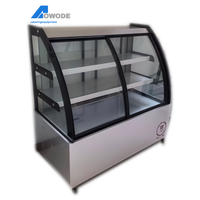 Vitrine réfrigérée pour gâteaux en verre incurvé OEM, vitrine réfrigérée pour pâtisserie commerciale avec plusieurs tailles
