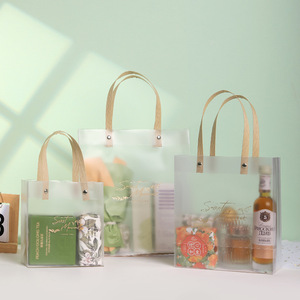 MU Golden Logo PP Bag Bamboo Handles Plastic Bulk Transparent PP Shopping Bag Clear Gift PP Bags