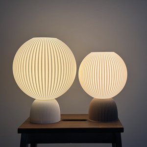 Mini capteur tactile de lampe de table rechargeable 3D pour chambre à coucher bureau de lecture utilisation de l'hôtel de chevet disponible E14 E26 Base d'ampoule alimentation cc/ca - Product Image 2