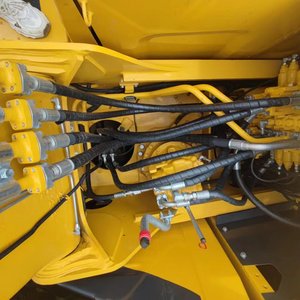 Nueva Llegada, Excavadora de Orugas Komatsu Pc200-8 de 20 Toneladas de Segunda Mano, Excavadora Komatsu Pc 200-8 Usada en Venta - Product Image 5