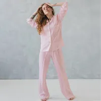 Femmes 100% teint en lin Français Lin col rabattu passepoilé pyjamas ensemble