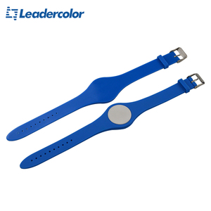Hot Selling Customized Logo Customized Chip Silicone Bracelet <strong>125Khz</strong> <strong>RFID</strong> Silicone Wristband for Access Management - Product Image 2