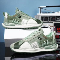 Vente en gros de chaussures de sport d'été pour hommes maille respirante baskets de course au design rétro chaussures pour hommes