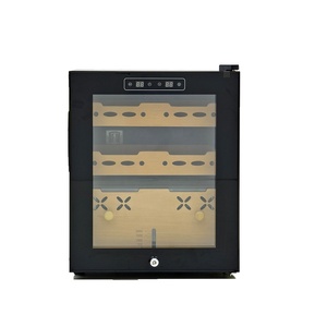 Armoire à cigares compacte grande capacité en cèdre espagnol et acier inoxydable, refroidissement par compresseur monozone, éclairage LED, électronique - Product Image 3