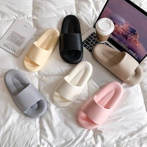 รองเท้าแตะสีพื้น Tiyo Candy Colors สำหรับใช้ในบ้านและนอกบ้าน ใช้ได้ทุกวัน พื้นรองเท้าทำจาก PVC นิ่ม ใส่สบาย เงียบ สำหรับผู้ชาย ผู้หญิง ผู้ใหญ่ ทุกขนาด - Product Image 5