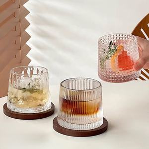 Vaso de <span class=keywords><strong>whisky</strong></span> de lujo con base pesada y rayas en relieve, posavasos de madera personalizado para bar, vasos para agua y <span class=keywords><strong>whisky</strong></span> - Product Image 3