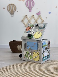 Odm OEM bằng gỗ Montessori Busy <span class=keywords><strong>cube</strong></span> động cơ tốt Toddler đồ chơi cho 1 sinh nhật Boy & Girl EN71 chứng nhận đồ chơi trẻ em - Product Image 5