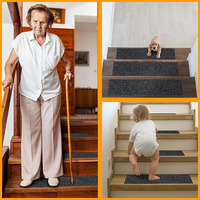 Tapis d'escalier rayé antidérapant de 8x30 pouces de conception OEM pour les enfants, les personnes âgées et les animaux domestiques.