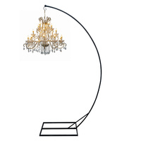 Ensembles de décoration et fournitures de mariage : Support demi-cercle en fer noir robuste pour lustre, idéal pour tables extérieures – Fournisseur de mariage
