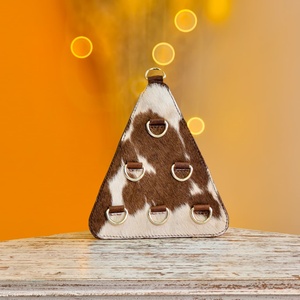 Customized Genuine Cowhide Leather Wild Scarf Rag Holder Rustic Wall <b>Hook</b> <b>Kitchen</b> Towel Organizer Hanging Cloth Rack Home Decor - Product Image 3