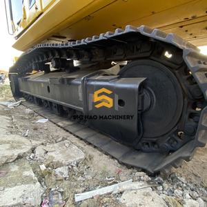 Excavadora de cadenas KOMATSU PC360 en venta, pocas horas de uso, lista para trabajos pesados de excavación y construcción - Product Image 4