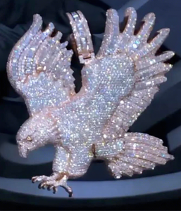 Pendentif Aigle Volant en Moissanite Certifiée VVS de Luxe Personnalisé, Entièrement Sertie, Breloques en Argent 925 pour Hommes - Product Image 1