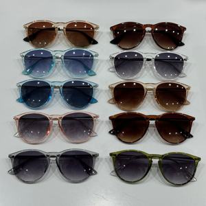 نظارات شمسية رجالية عصرية رائجة عالية الجودة، نظارات شمسية فاخرة، نظارات شمسية رياضية مستقطبة للنساء - Product Image 2