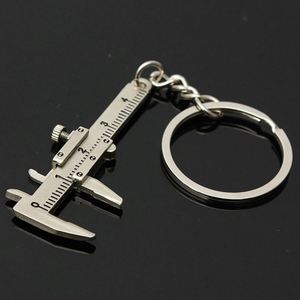 Nouveau Porte-clés Créatif en Alliage de Zinc, Mini Pèse-voiture Léger et Portable, Accessoire Automobile Tendance - Product Image 1
