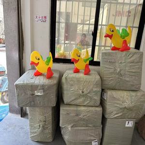 Juguete inflable de pato amarillo de PVC para niños, diversión al aire libre - Product Image 4