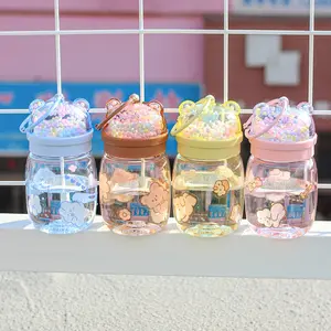 Yeni moda karikatür kabarcık ayı asılı dekorasyon mini su şişesi kız küçük çocuklar plastik bardak taşıma çantası hediye kupası