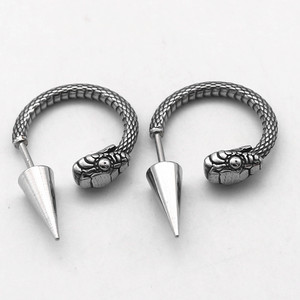 Pendientes con forma de cabeza de serpiente yunnique, diseño cónico de acero de titanio para joyería de moda para fiestas - Product Image 1