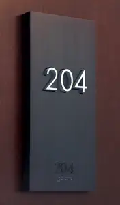 BOYANG fabrika kaynağı Braille otel Signages ile özelleştirilmiş aydınlatma kapı isim plakası ev numarası