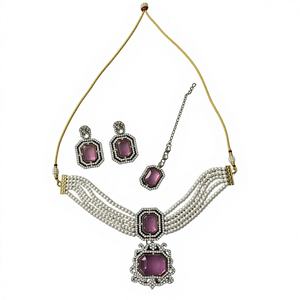 Beautiful Stunning Cubic Zircon Crystal Radiant Shape Kundan Studded Dangle Antique Gold Plated Wedding Party Jewelry <b>Set</b> - Product Image 1