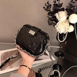 Diamond Chain Shell <b>Bag</b> 7 Inch Lock Closure Everyday Crossbody <b>Mini</b> Shoulder <b>Bag</b> Spring 2025 - Product Image 5