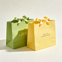 Sac en carton blanc de luxe personnalisé, petit format, avec ruban, pour chaussettes