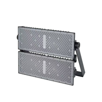 Projecteur LED sportif personnalisé 1000W IP66 à haut lumen pour l'éclairage extérieur des stades de football et des terrains de jeux
