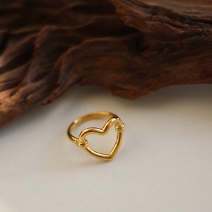 Manufacturer Custom <b>Ring</b> Heart Shape 14K 18K <b>Gold</b> Irregular <b>Rings</b> for Women - Product Image 4