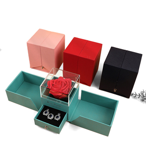 Rosas Rojas Eternas Preservadas al por Mayor en Caja de Acrílico con Collar de Te Amo, Regalo de Flor Eterna para San Valentín - Product Image 3