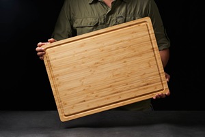 Planches à découper en <span class=keywords><strong>bambou</strong></span> bio avec rainure pour les jus et poignées latérales, robustes, durables, réversibles, en bois, pour charcuterie et fromages - Product Image 4