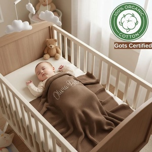 Coperta e Berretto Personalizzati in Cotone Biologico per Neonati, Regalo Ricamato per <span class=keywords><strong>Baby</strong></span> Shower - Product Image 2