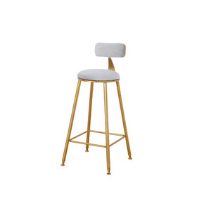 Pequeña <span class=keywords><strong>mesa</strong></span> de <span class=keywords><strong>bar</strong></span> de cocina para el hogar con pared artística de hierro Gabinete creativo de tres capas para apartamentos pequeños - Product Image 6