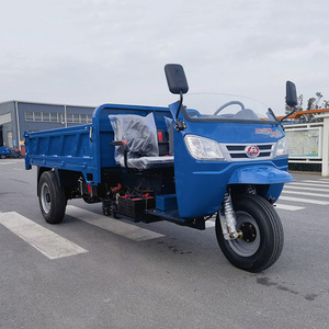 Tricycle à moteur à <span class=keywords><strong>essence</strong></span> à trois roues, carrosserie fermée, véhicule de <span class=keywords><strong>transport</strong></span> de marchandises et de passagers, <span class=keywords><strong>camion</strong></span> de livraison industriel - Product Image 1
