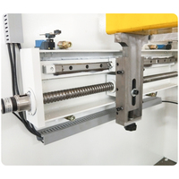 Fabricantes de Prensas Plegadoras Hidráulicas NC de 30, 40, 63, 80, 100, 125, 160 Toneladas y 1300, 1600, 2500, 3200 mm