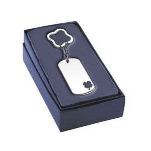 Llavero de acero inoxidable rectangular con diseño de trébol de cuatro hojas para uso diario - Product Image 2