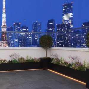 Cortile giardino terrazza recinzione recinzione esterna balcone canali di fiori scatole di fiori - Product Image 5