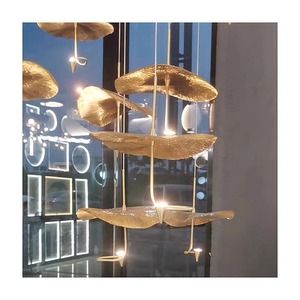 2023 recién llegado Premium Color ilusorio Maria Teresa iluminación montada en el techo araña de cristal luces colgantes para sala de estar - Product Image 2