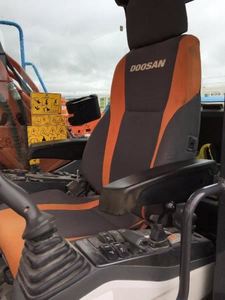 Pelle sur pneus DH150W-7 DOOSAN utilisé DH150 DH140 DX140 DX60W pelle sur pneus à vendre - Product Image 5