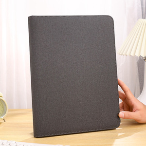 A4サイズワイヤレス充電パワーバンクPUレザーカスタムビジネスノートブッククリップボードPadfolioポートフォリオメモ帳付き - Product Image 4