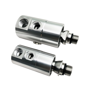 Rotoflux A10-1771-05L Joint rotatif haute vitesse G3/8 M16X1.5L, filetage gauche, sortie d'eau centrale pour machines-outils - Product Image 1