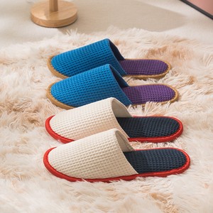 Hôtel, hôpital, <span class=keywords><strong>spa</strong></span> de haute qualité Pantoufles jetables confortables et chaudes à rayures corail pour hommes et femmes - Product Image 4