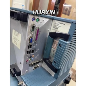 ออสซิลโลสโคปดิจิตอล Tektronix TDS5034B 350 MHz แบบฟอสเฟอร์ 4 ช่องสัญญาณ 5GS/s TEK DPX มือสอง - Product Image 1