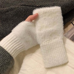 Guantes suaves <span class=keywords><strong>de</strong></span> invierno con medio dedo para mujer, guantes cálidos <span class=keywords><strong>de</strong></span> lujo sin dedos <span class=keywords><strong>de</strong></span> punto <span class=keywords><strong>de</strong></span> felpa blanca sólida - Product Image 4