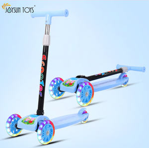 Di alta qualità <span class=keywords><strong>3</strong></span> ruote ABS in plastica Kick Scooter per bambini di sicurezza equilibrio pedale Scooter luce elettrica auto EN71 certificata - Product Image 3