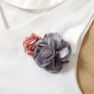 Nuevos Conjuntos de Pantalones y Camisetas sin Mangas con Decoración Floral y Logotipo Personalizado Divertido para Niñas Pequeñas de Primera Calidad - Product Image 3