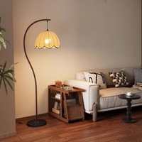Lampadaire LED de style français haut de gamme, vintage et rétro, avec variateur de trois couleurs et assistant intelligent, pour éclairage d'ambiance de chevet d'hôtel